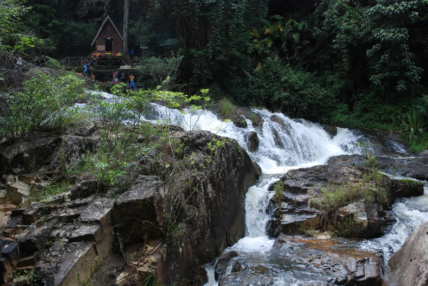 водопад