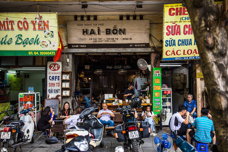 Café de Hanoi rue Ba Trieu