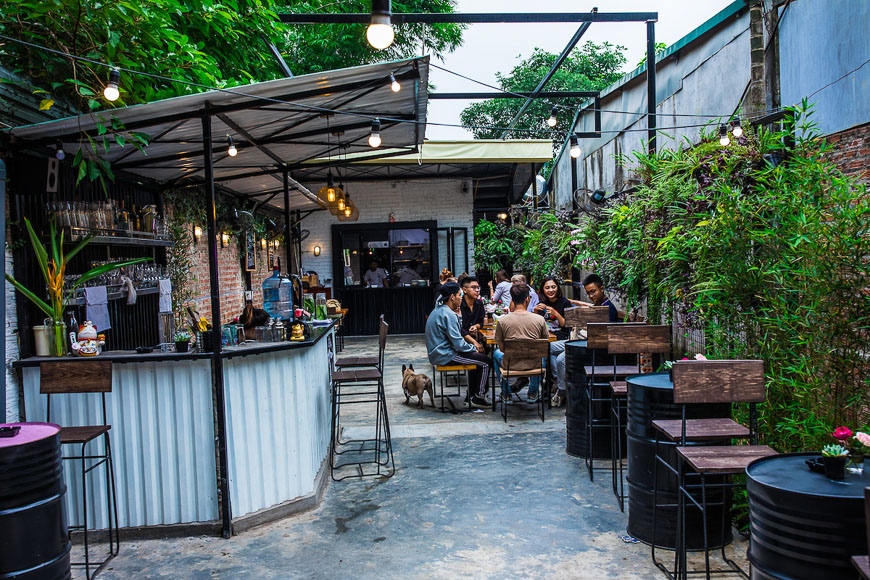 bares bao wow hanoi