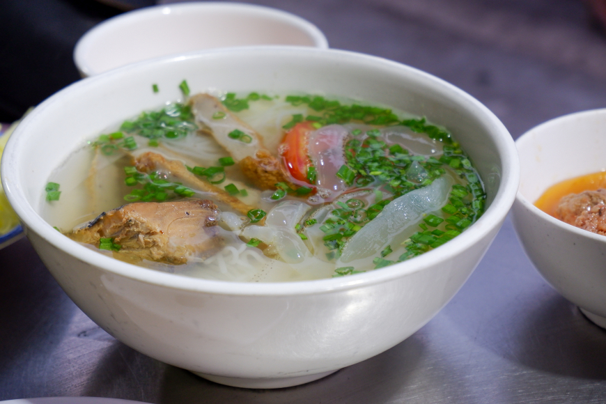 អាហារញ៉ាត្រាំង