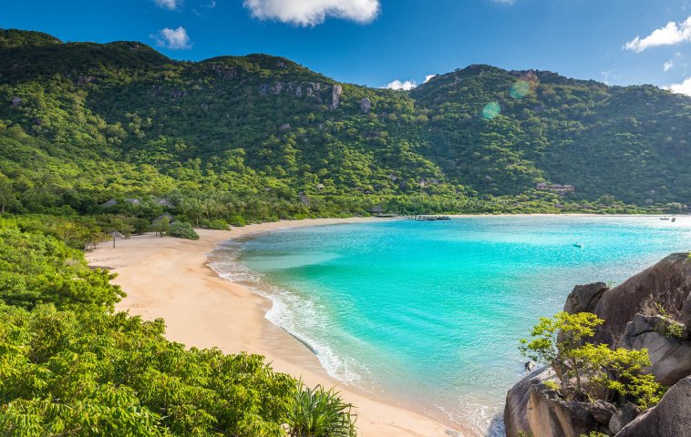 水が織りなす絶景の世界